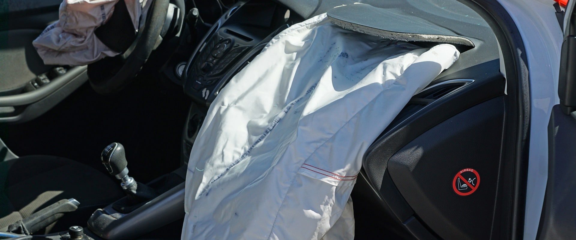 How Airbags Get Fixed After an Accident Happens