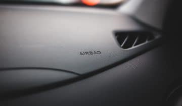 5 Important Ways to Address Your Flashing Airbag Lights