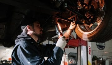 The DIY Mechanic’s Guide to On-Board Diagnostic Readers