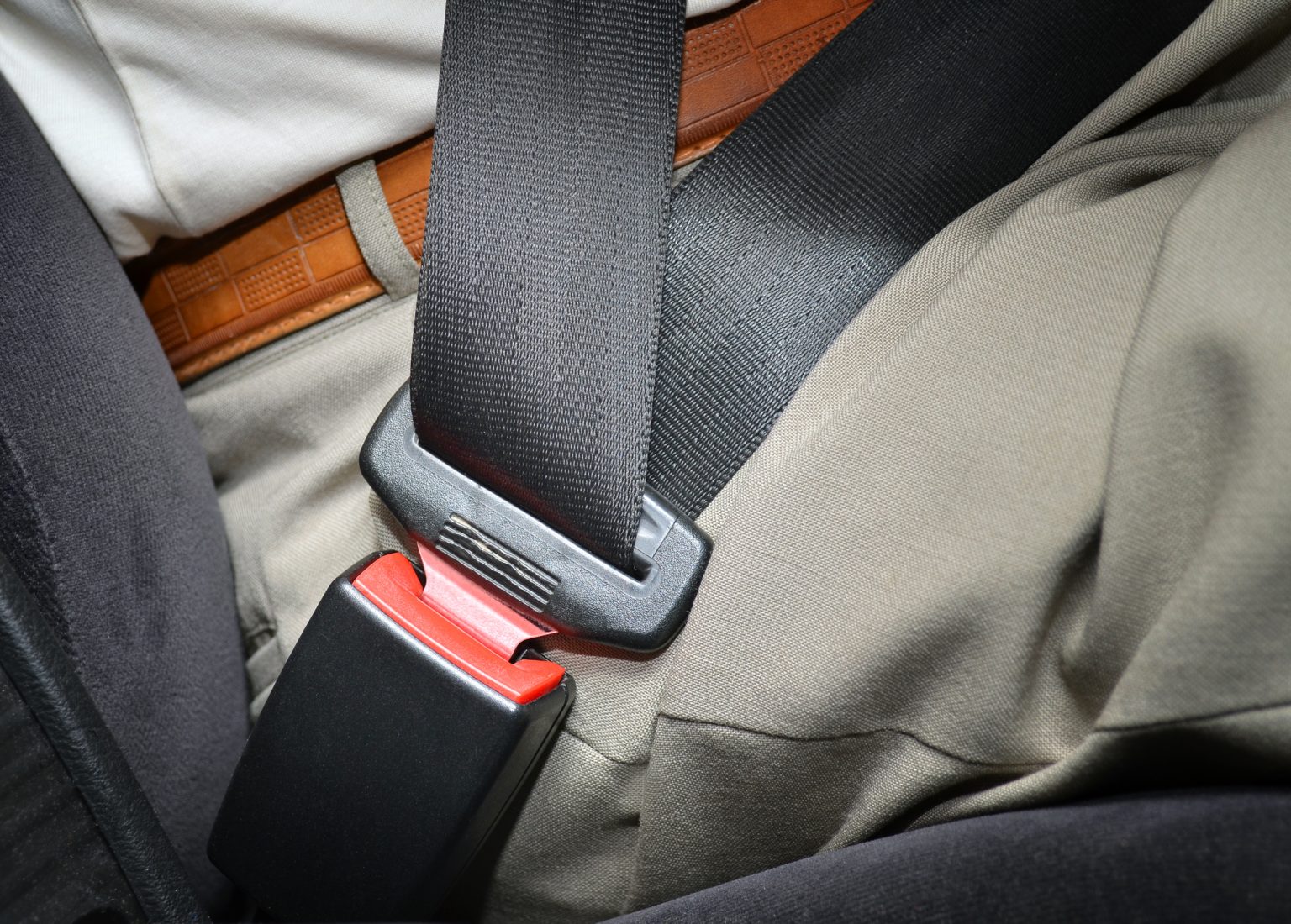How to Unlock a Seat Belt After an Accident