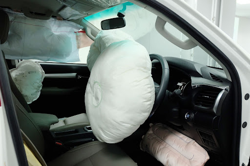 when do airbags deploy